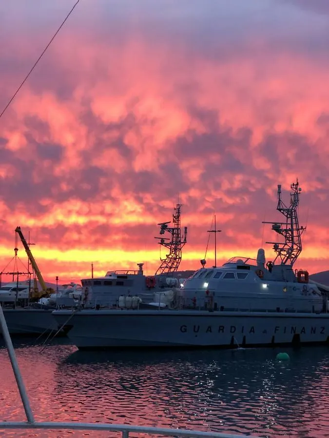 Boat & Breakfast Alicudi Bed & Breakfast Alghero